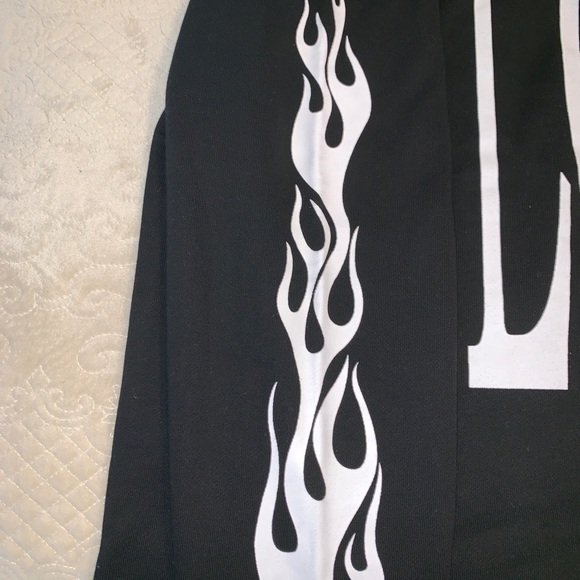 SOLD! Vlone x Palm Angels Miami Popup Hoodie - Picture 4 of 7